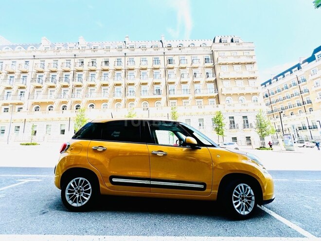 Fiat 500L-2