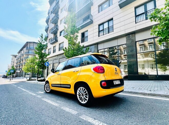 Fiat 500L-4