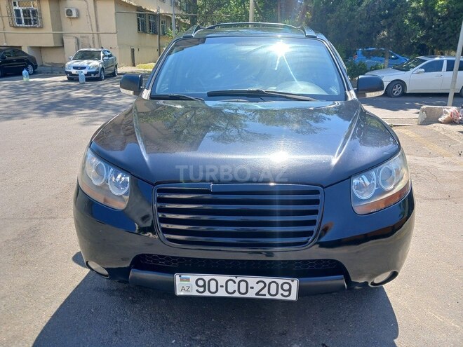Hyundai Santa Fe-1