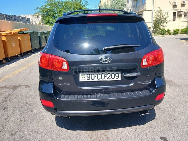 Hyundai Santa Fe-11