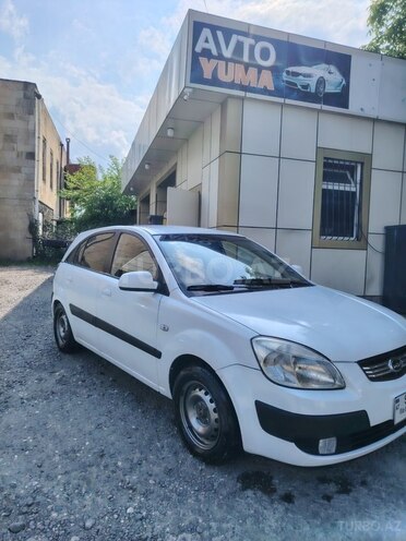 Kia Rio-3