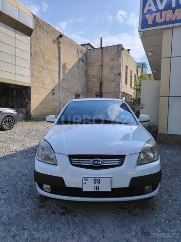 Kia Rio-2