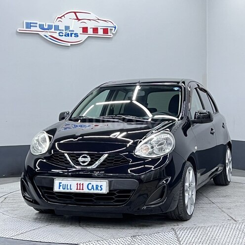 Nissan March-4