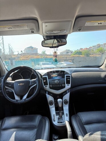 Chevrolet Cruze-7