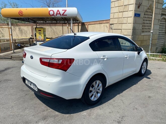 Kia Rio-6