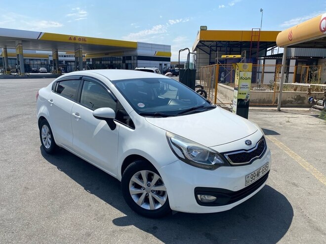 Kia Rio-15