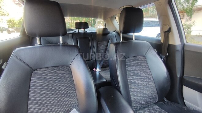 Kia Ceed-4