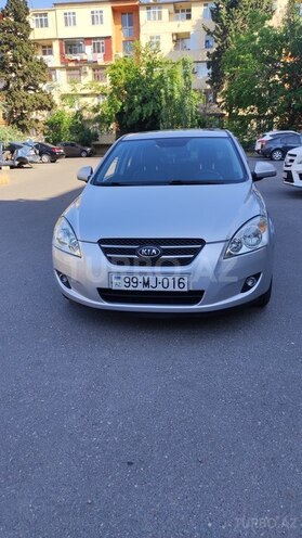 Kia Ceed-1