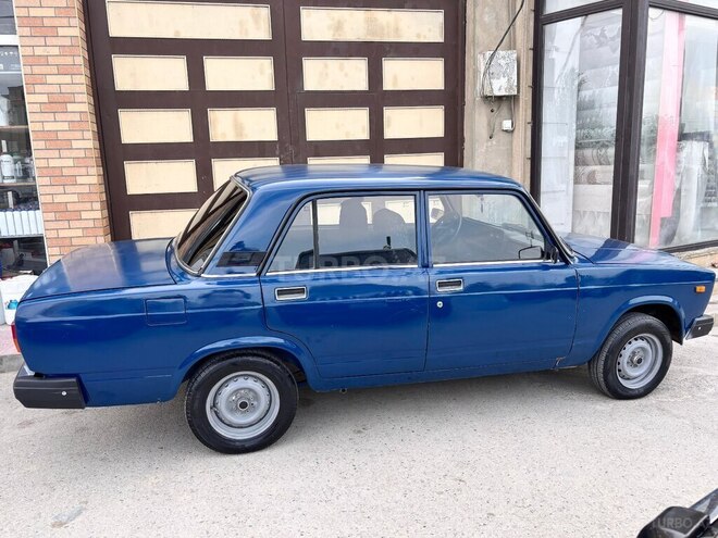 LADA (VAZ) 2107-4