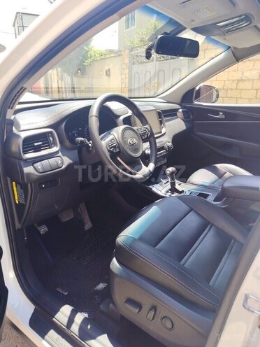 Kia Sorento-6