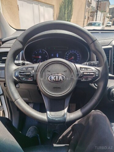 Kia Sorento-5