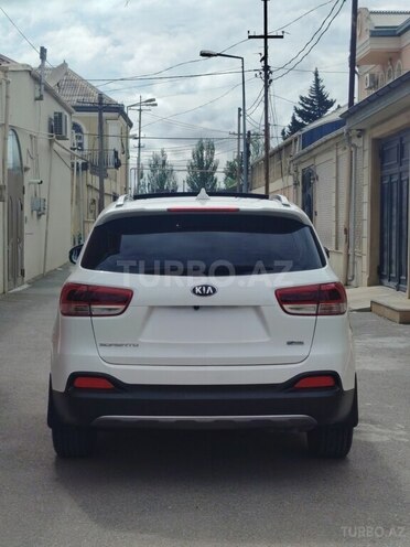 Kia Sorento-4