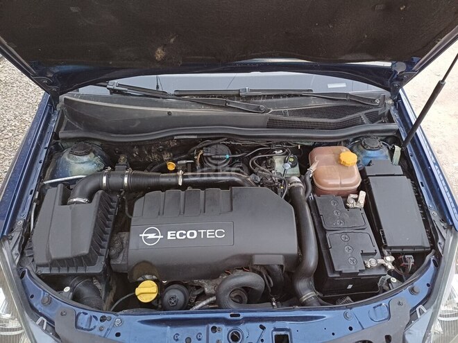 Opel Astra-11