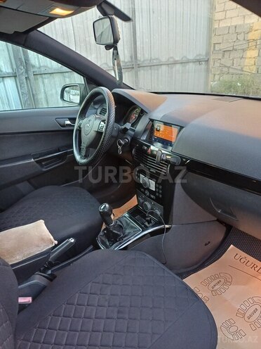 Opel Astra-16