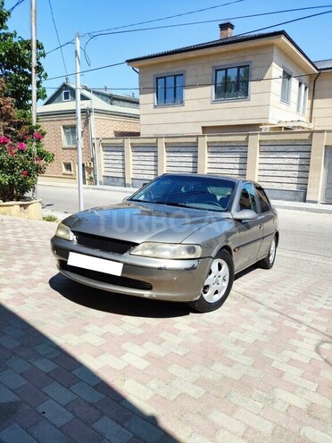 Opel Vectra-1