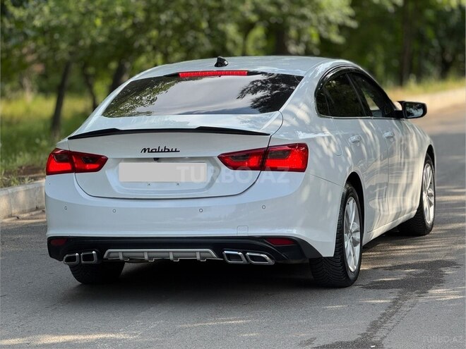 Chevrolet Malibu-7