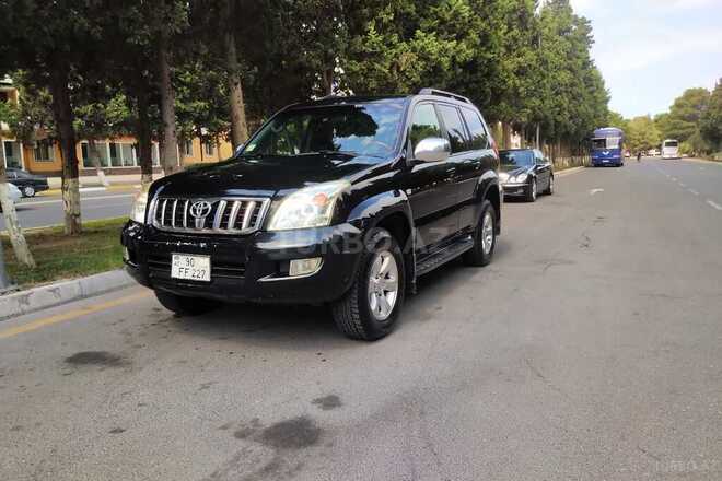 Toyota Land Cruiser Prado-5