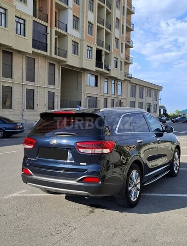 Kia Sorento-12