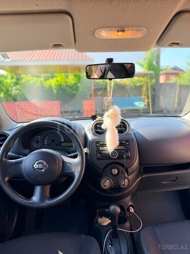 Nissan Micra-5