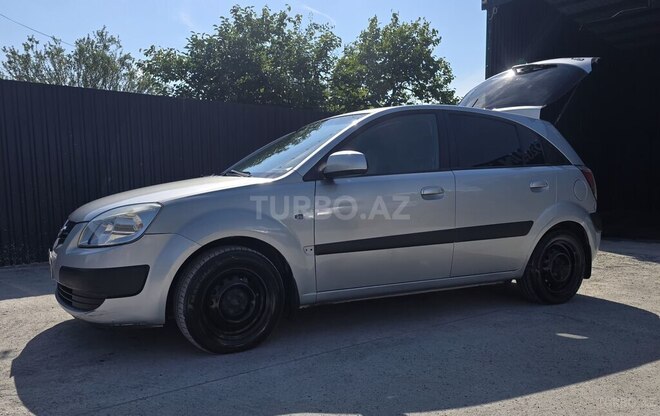 Kia Rio-6