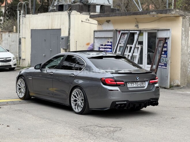 BMW 520-12