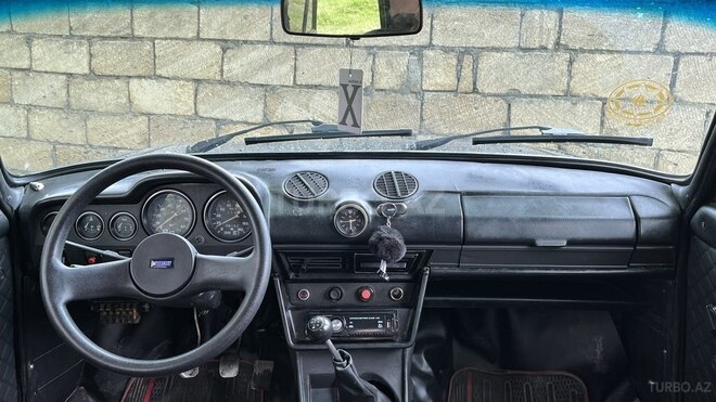 LADA (VAZ) 2106-5
