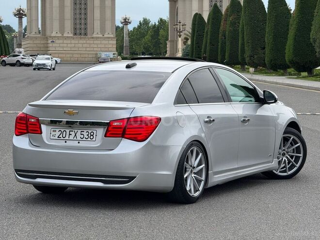 Chevrolet Cruze-6