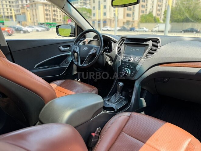 Hyundai Santa Fe-10