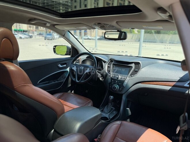 Hyundai Santa Fe-11