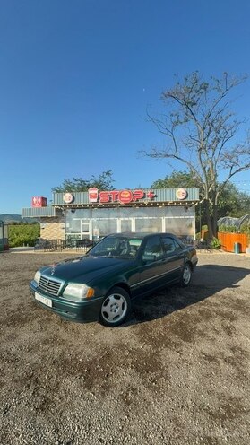 Mercedes C 180-1