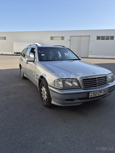Mercedes C 200-2