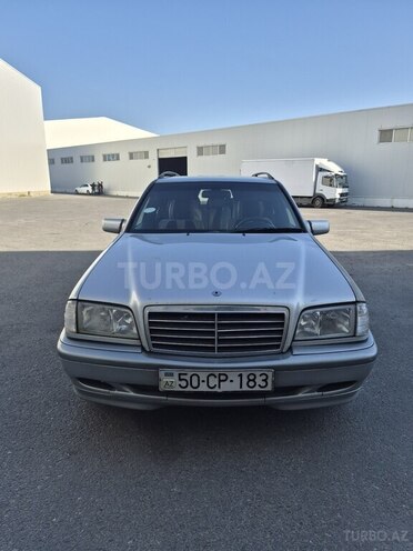 Mercedes C 200-1