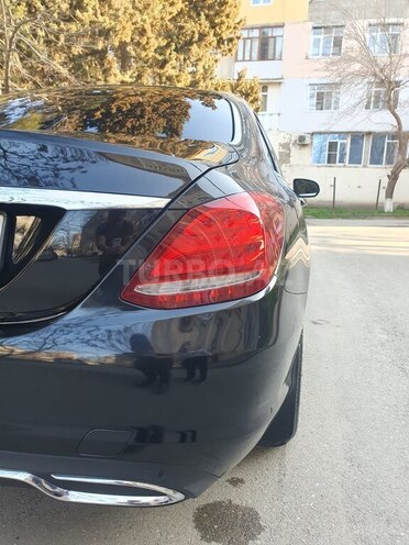 Mercedes C 220 d-5