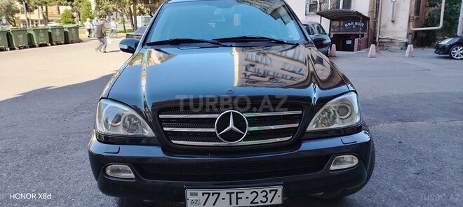 Mercedes ML 270-1