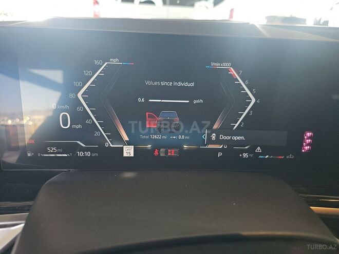 BMW X7-15