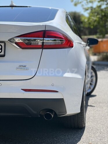 Ford Fusion (North America)-6
