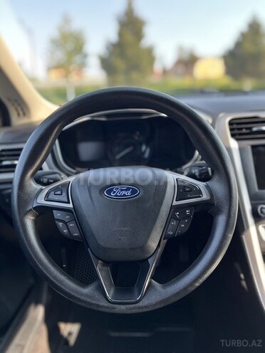 Ford Fusion (North America)-13