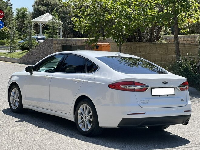 Ford Fusion (North America)-11