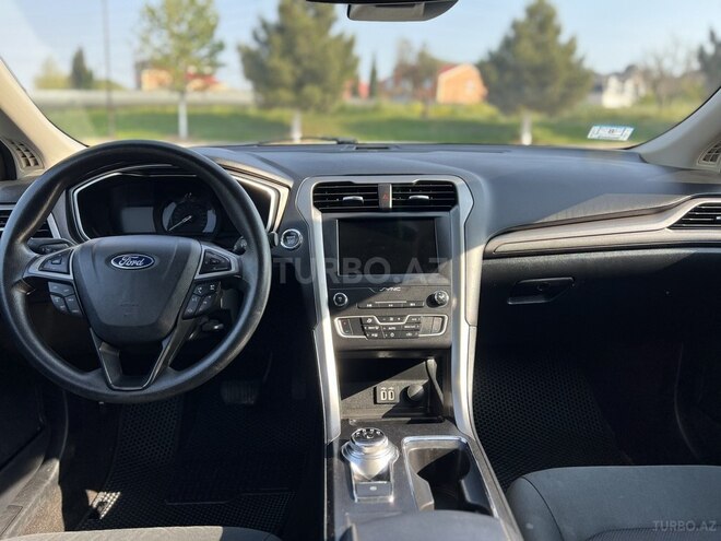 Ford Fusion (North America)-16