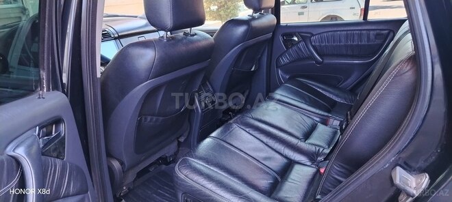 Mercedes ML 270-7
