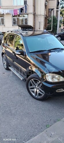 Mercedes ML 270-13