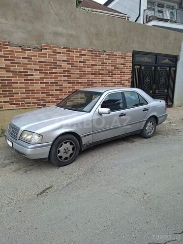 Mercedes C 180-3