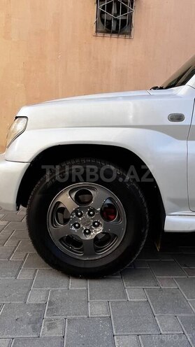Mitsubishi Pajero io-3