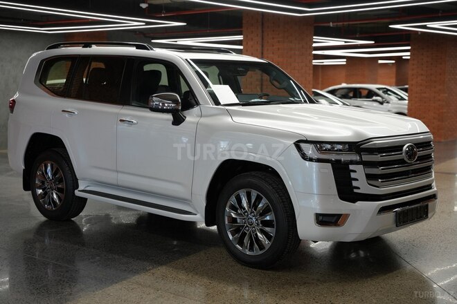 Toyota Land Cruiser-2