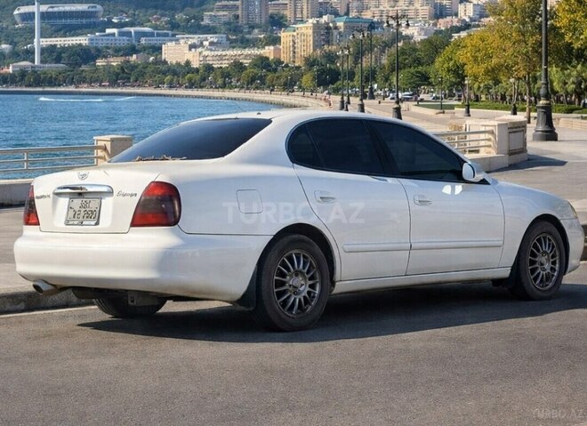 Daewoo Leganza-5