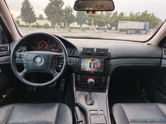 BMW 525-2