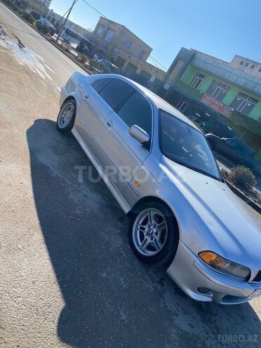 BMW 525-9