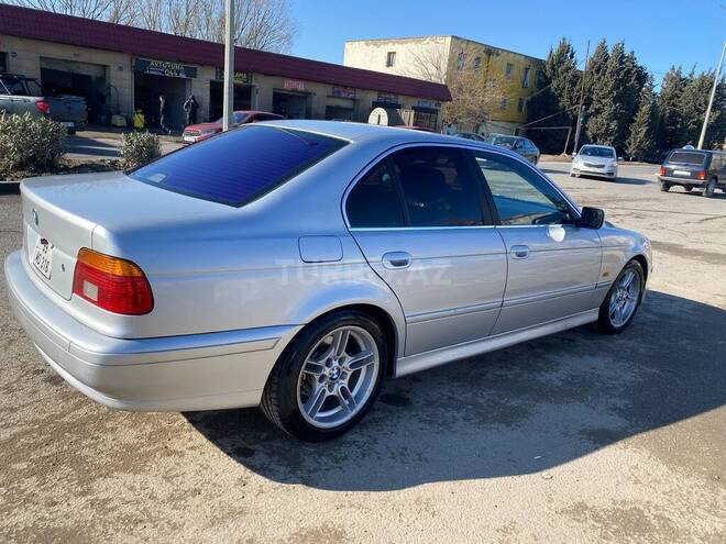 BMW 525-5