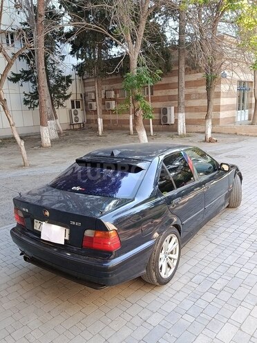 BMW 520-7