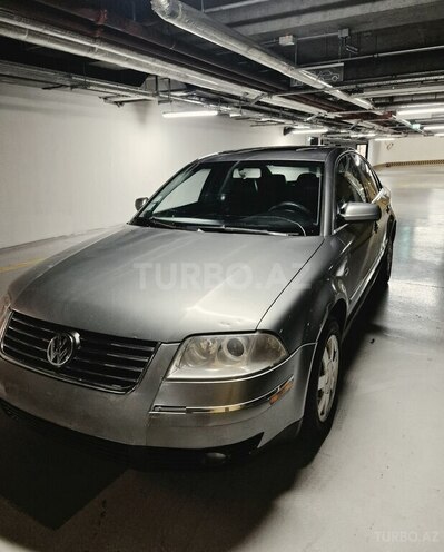 Volkswagen Passat-2